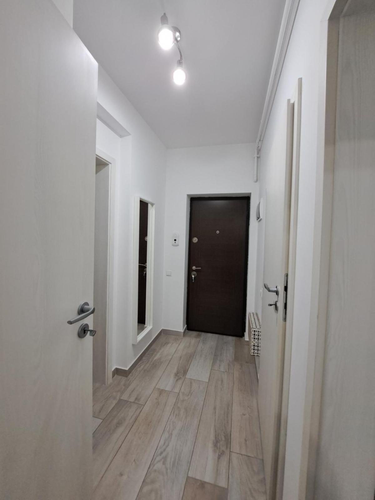 Apartamento Siena Cozy Retreat With Self Check In Popesti-Leordeni Exterior foto